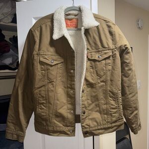 Levi’s Mens Medium Sherpa Trucker Jacket - Cougar Canvas